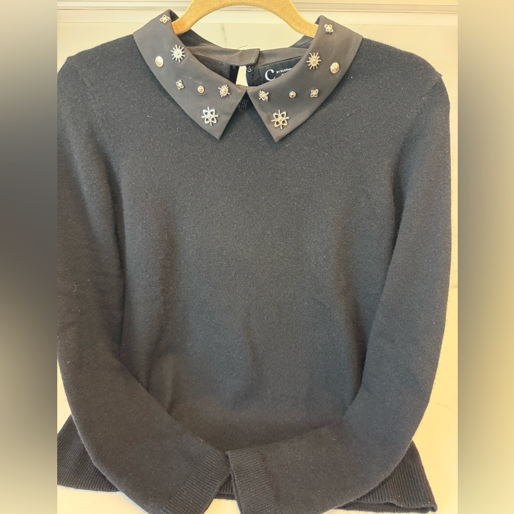 EXCELLENT CONDITION C BY BLOOMINGDALES CASHMERE SWEATER. BLACK SIZE LARGE.